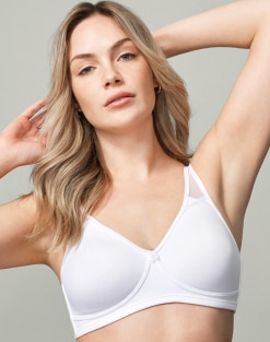 2x wonderbra new wave ultralight bras in Nude - size M